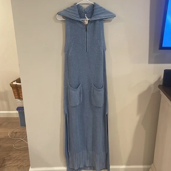 FREE PEOPLE Elodie Maxi Dress size‎ small NWT flawless blue cable sweater dress